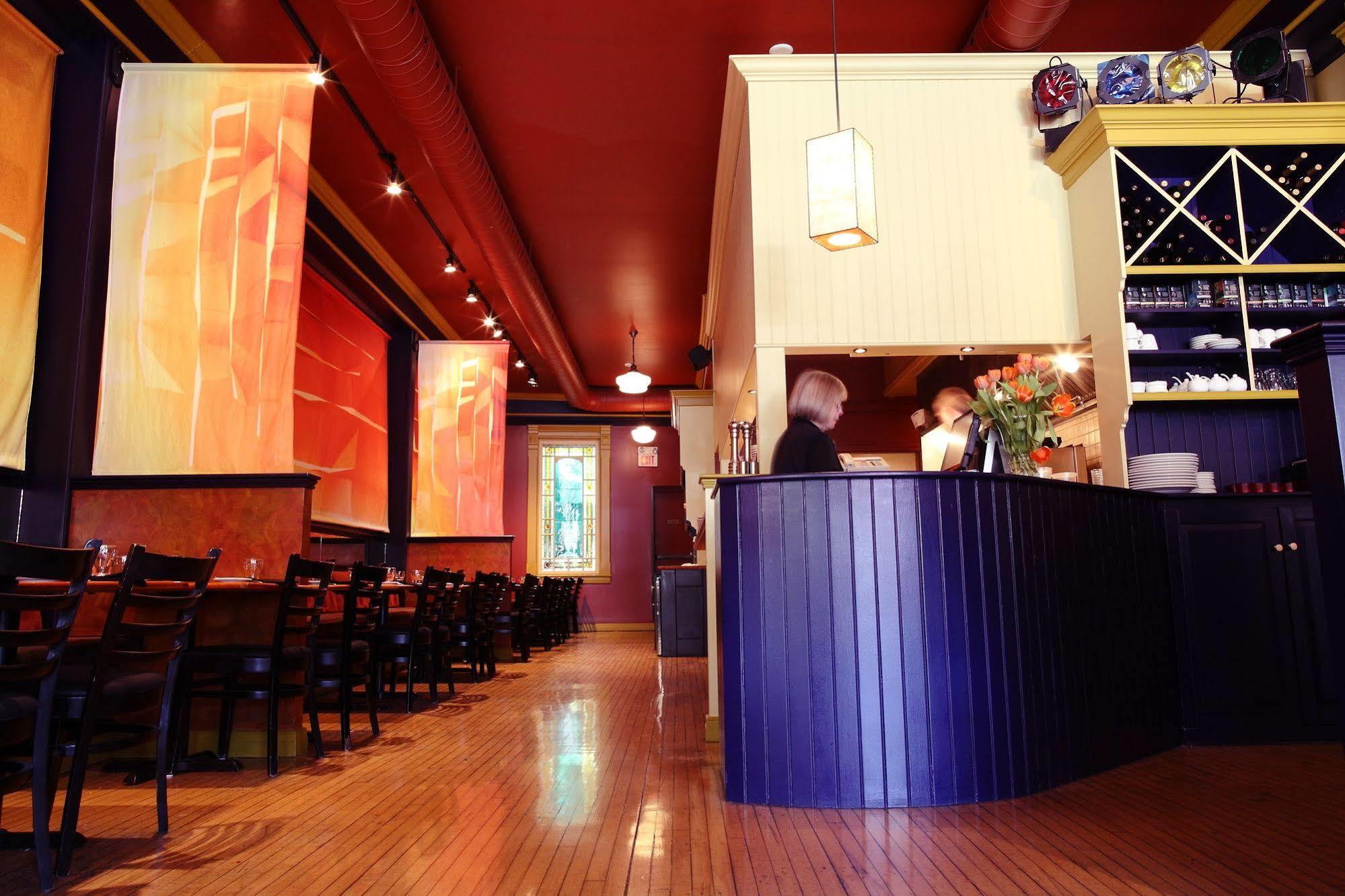 Foster'S Inn Stratford Extérieur photo